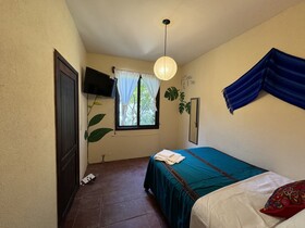 Hotel Panajachel Oasis