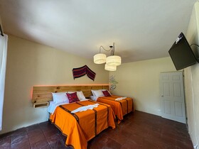 Hotel Panajachel Oasis