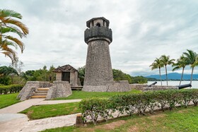 Amatique Bay Hotel