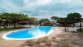 Amatique Bay Hotel