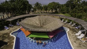 Amatique Bay Hotel