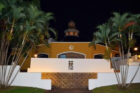 Amatique Bay Hotel