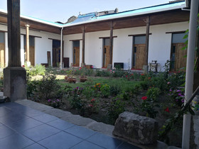 Xela Columbus Guest House