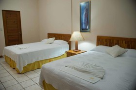 Banana Palms Hotel