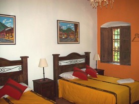 Casa Antigua