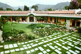Casa Faustina Boutique Hotel