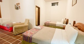 El Carmen Suites