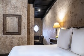 El Convento Boutique