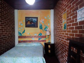 Hostel Restaurante Casa Jacaranda