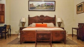Hotel Aurora