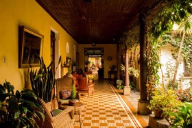 Hotel Aurora