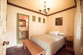 Hotel Cacique Real La Merced