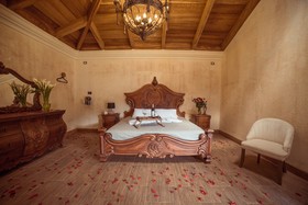 Hotel Cacique Real La Merced
