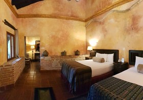 Hotel Eterna Primavera
