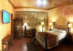 Hotel Eterna Primavera