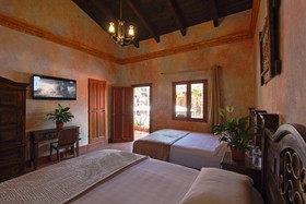 Hotel Eterna Primavera