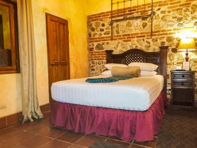 Hotel Eterna Primavera