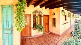 Hotel Eterna Primavera