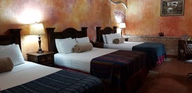 Hotel Eterna Primavera