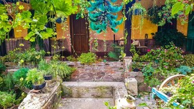 Hotel Eterna Primavera