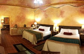 Hotel Eterna Primavera