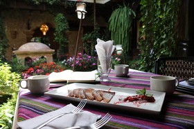 Hotel Genessis