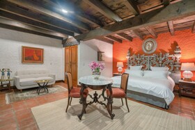 Las Cruces Boutique Hotel