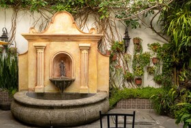 La Villa Serena Bed & Breakfast