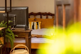 La Villa Serena Bed & Breakfast