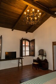 La Villa Serena Bed & Breakfast