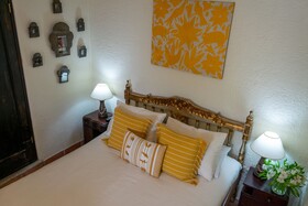La Villa Serena Bed & Breakfast