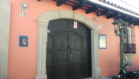 La Villa Serena Bed & Breakfast