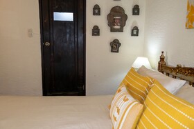 La Villa Serena Bed & Breakfast