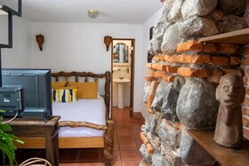 La Villa Serena Bed & Breakfast