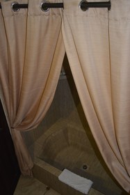 Los Olivos Boutique