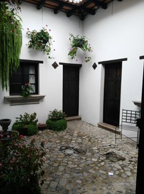 Los Olivos Boutique
