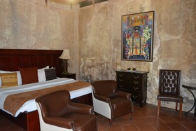 Los Olivos Boutique