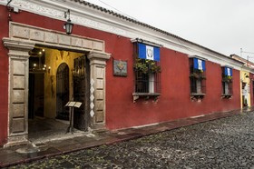 Los Olivos Boutique