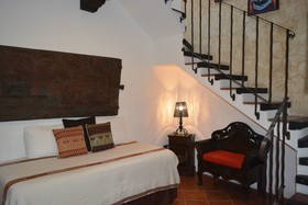 Los Olivos Boutique