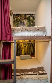 Nikikot Hostel & Hotel
