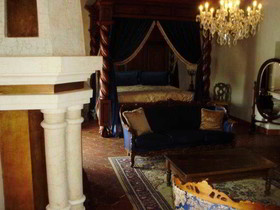 Palacio De Dona Leonor
