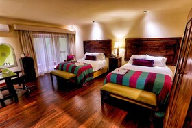 Pensativo House Hotel
