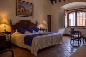 Posada de Don Rodrigo La Antigua