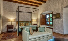 San Rafael Hotel