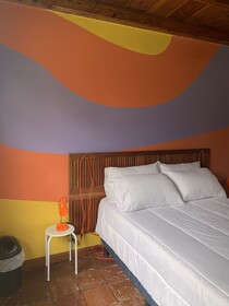Yes Please Hostel