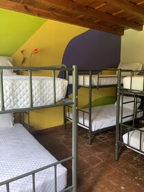 Yes Please Hostel