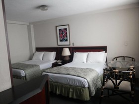 Apart-Hotel Suites Reforma
