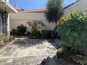 Gold House