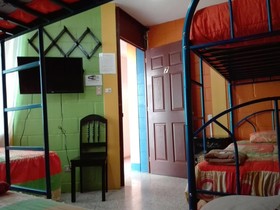Hostal Guatefriend's - Hostel
