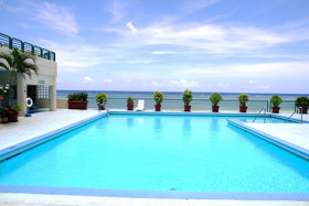 Alupang Beach Tower